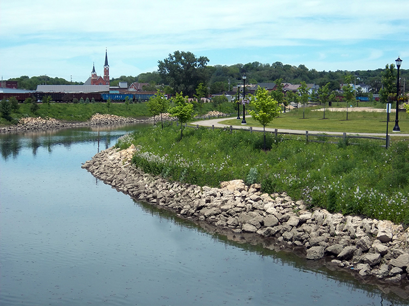 Urban-Drainage-Channel-Restoration-–-Daylighting-the-Bee-Branch-Creek-—-Dubuque-IA